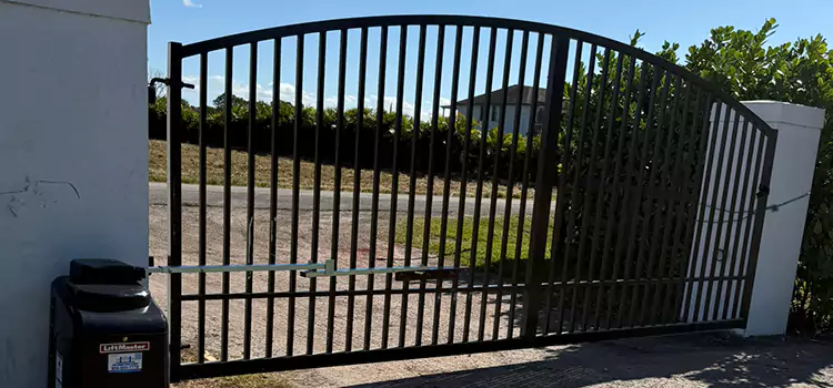 Driveway Fence Repair Eagle